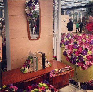 a flower room!